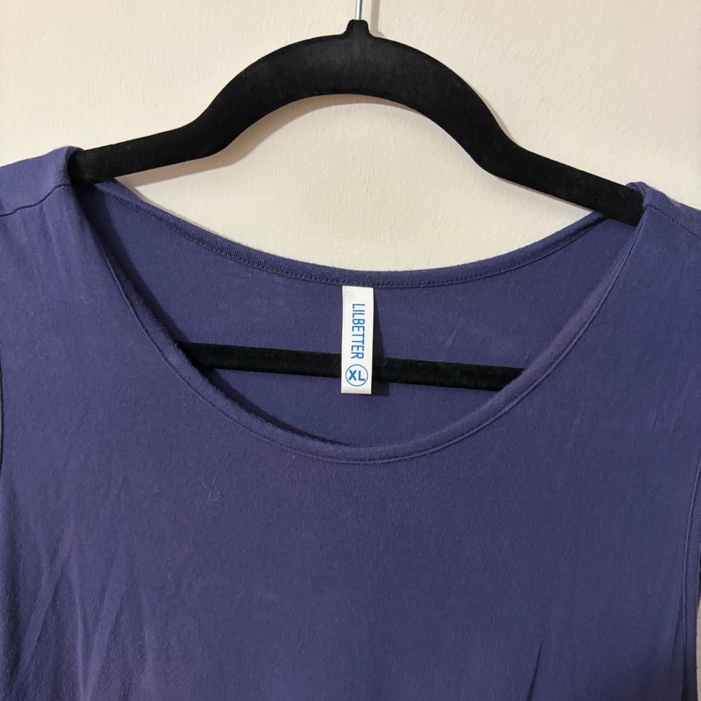 Sleeveless Navy Blue Women's Top - Picture 2 of 3